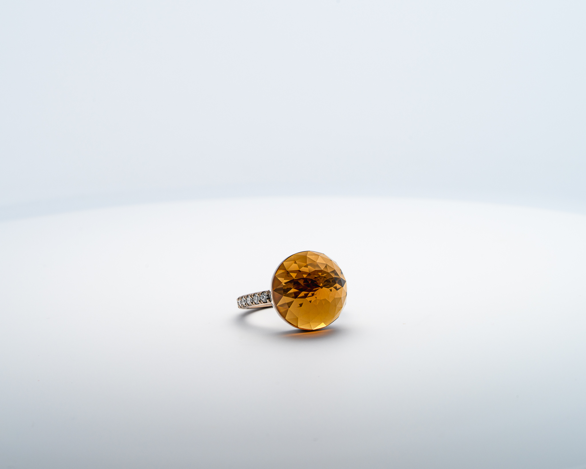 Bague Asteria Or Blanc 18K Citrine Pavée de 14 diamant Diamant de 2.0 mm pour env. 0.42ct – Image 2