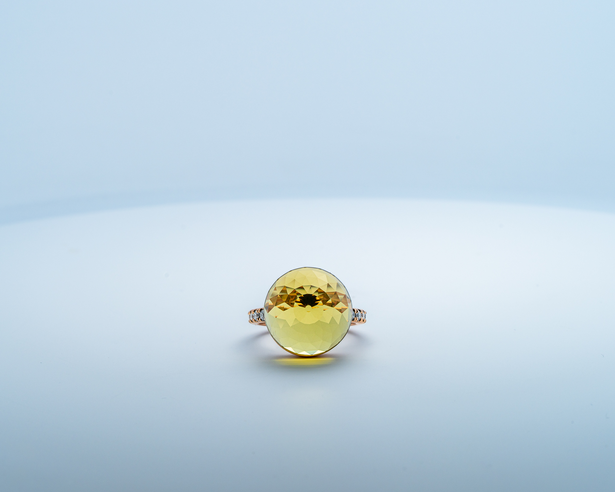 Bague Asteria Or Rose 18K Lemon Quartz Pavée de 14 diamant Diamant de 2.0 mm pour env. 0.42ct – Image 3