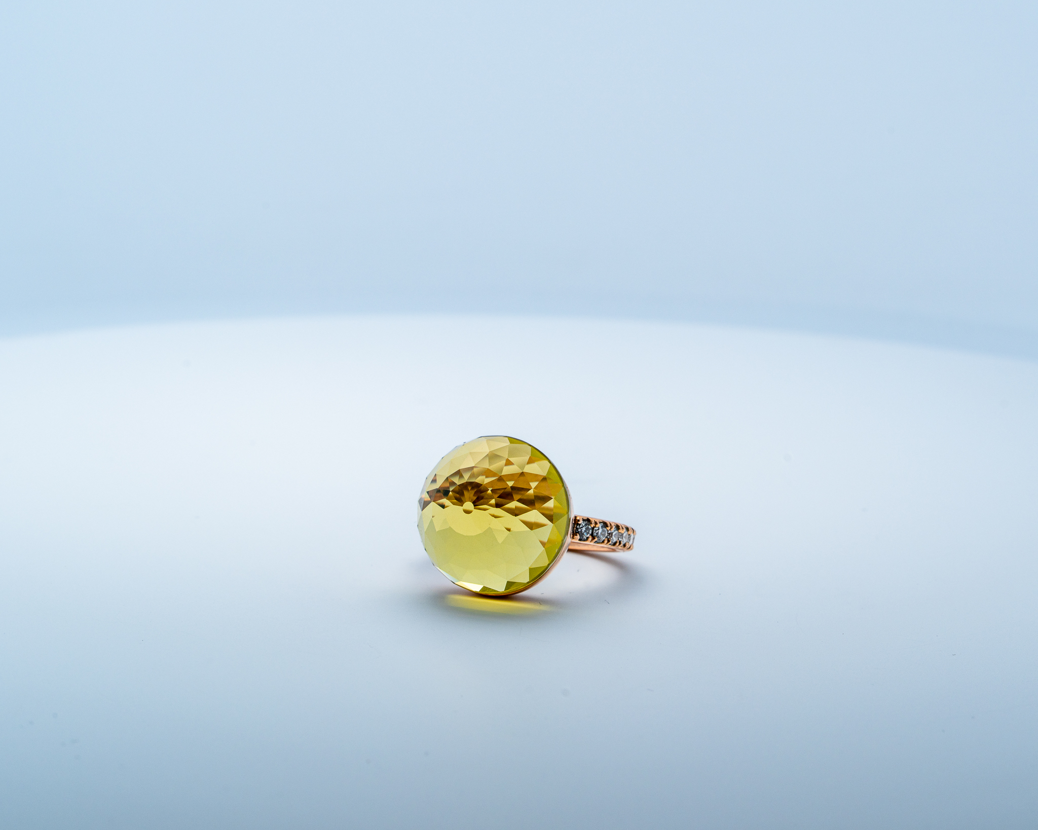 Bague Asteria Or Rose 18K Lemon Quartz Pavée de 14 diamant Diamant de 2.0 mm pour env. 0.42ct