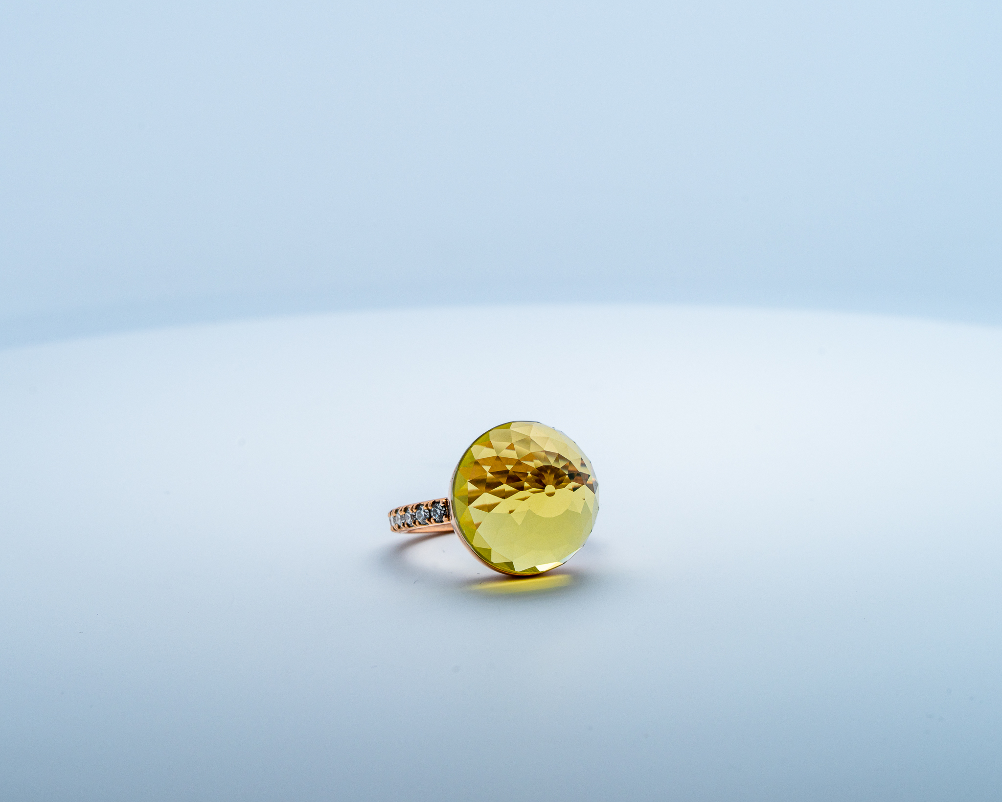 Bague Asteria Or Rose 18K Lemon Quartz Pavée de 14 diamant Diamant de 2.0 mm pour env. 0.42ct – Image 2