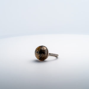 Bague Asteria Or Blanc 18K Quartz Fumée Pavée de 14 diamant Diamant de 2.0 mm pour env. 0.42ct